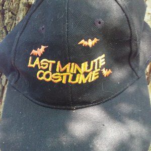 Black Baseball cap with "Last Minute Costume"